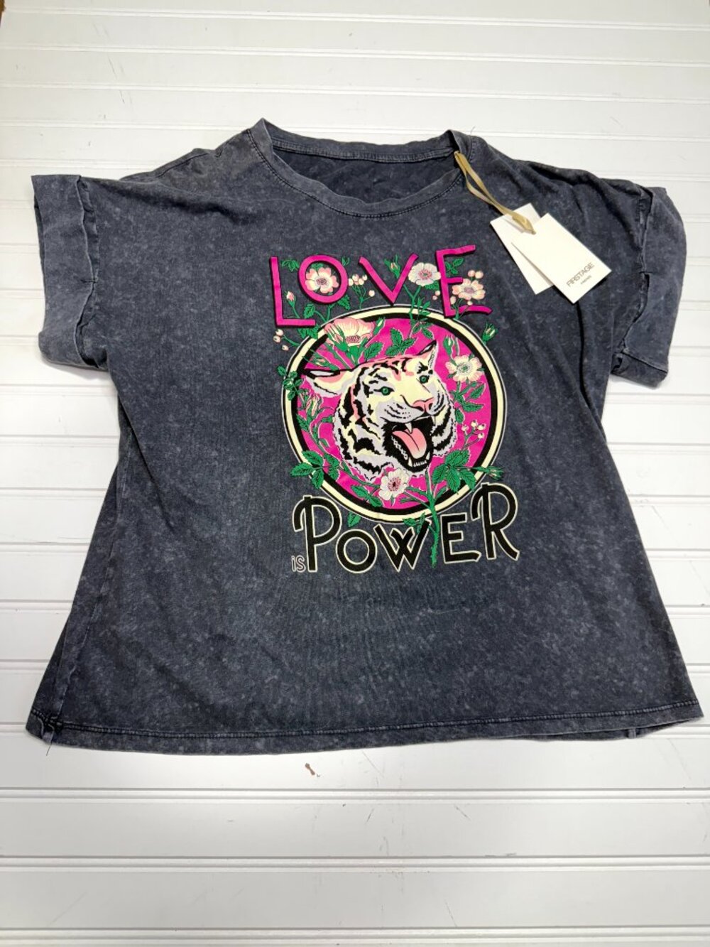 Firstage Firenze Love Is Power Tiger Graphic Tee NWT Cotton Small Oversized - Picture 4 of 5